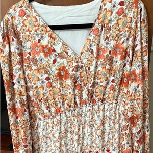 XL Elegant Floral Maxi Dress in White, Orange and Red with Smocked Wrist